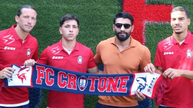 Da sinistra a destra: Andrea Sala, Filippo Groppelli, Raffaele Vrenna e Jonathan Silva - &copy; FcCrotone.It