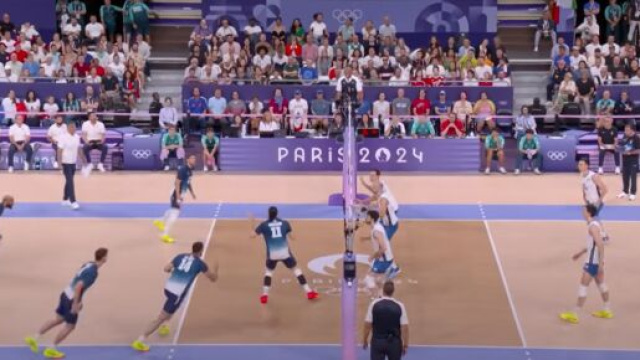 Una scena di Italia vs Francia, Semifinale di Pallavolo a Parigi 2024 - Screenshot &copy; YouTube