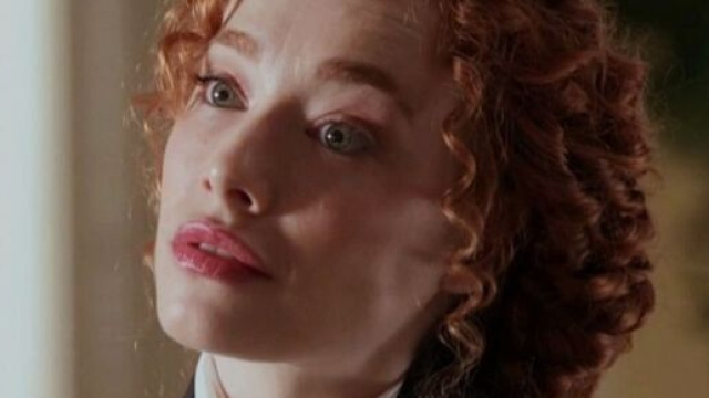 Il personaggio di Leonor in una scena de La Promessa &copy; Canale 5.