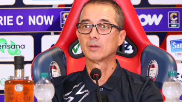 Il tecnico del Crotone, Emilio Longo - &copy; Facebook / FcCrotone