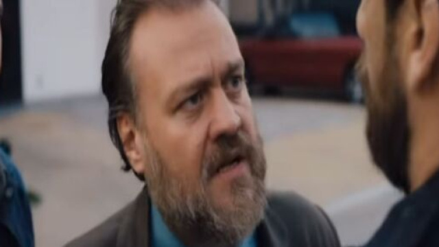 Stefano Fresi in una scena di Kostas- Screenshot &copy; stefano.fresi