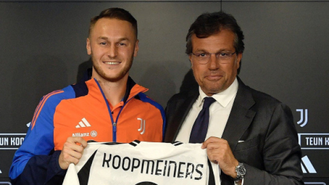 Teun Koopmeiners e Cristiano Giuntoli, centrocampista e football director Juventus &copy;️ foto presa da X Juventus