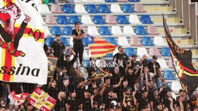 I tifosi del Messina - &copy; Facebook / ACR Messina