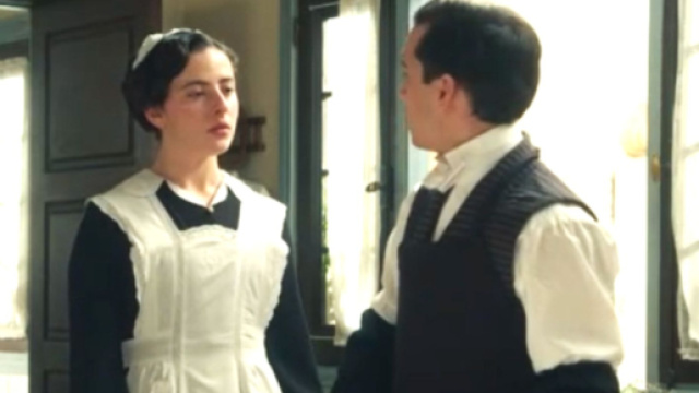 Vera e Santos in scena, screenshot &copy; La Promessa.