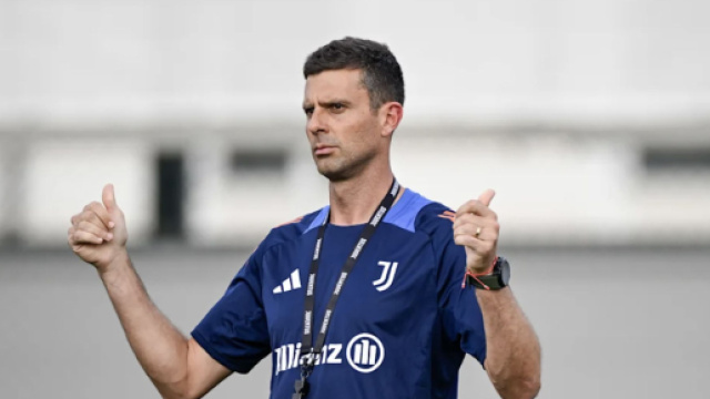 L'allenatore Thiago Motta &copy; Juventus FC
