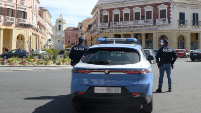 Crotone, 61enne arrestato dalla Polizia di Stato - &copy; Facebook / Questura di Crotone