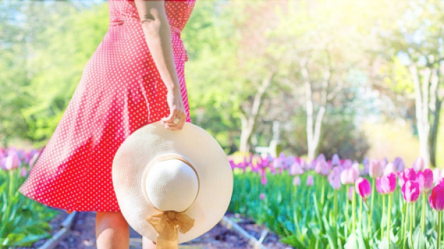 Passeggiata in relax tra i tulipani - &copy; Pixabay.