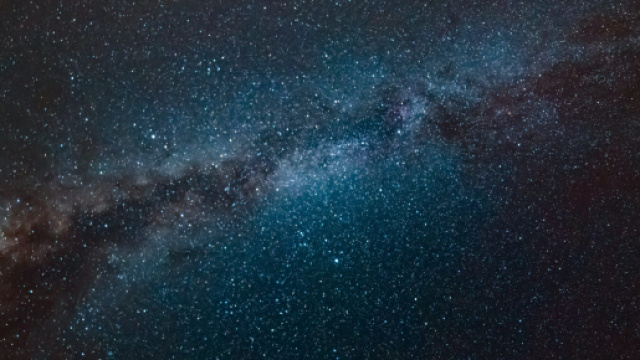 Cielo stellato e galassie &copy; Pexels.com