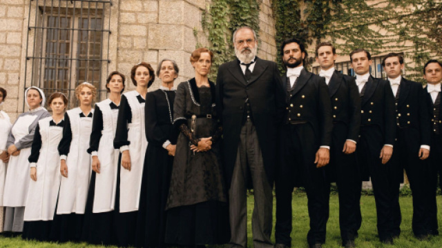 In foto il cast de La Promessa, &copy; Rtve.