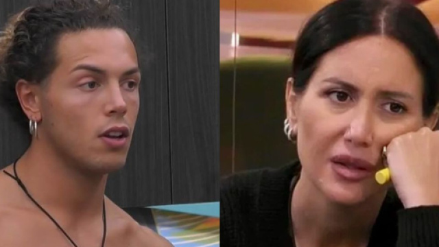 Giglio e Jessica Morlacchi - screenshot &copy; Mediaset Extra.