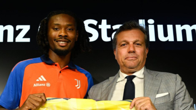 Kheprhen Thuram e Cristiano Giuntoli. Foto &copy; Juventus FC