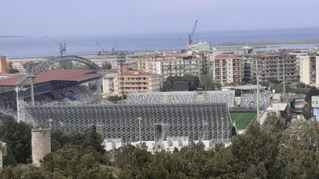Lo Stadio Ezio Scida di Crotone - &copy; Wikipedia Creative Commons