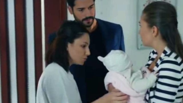 Kemal e Nihan in ospedale, screenshot di &copy; Endless Love