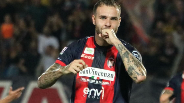 Marco Tumminello, attaccante del Crotone - &copy; Facebook / FcCrotone