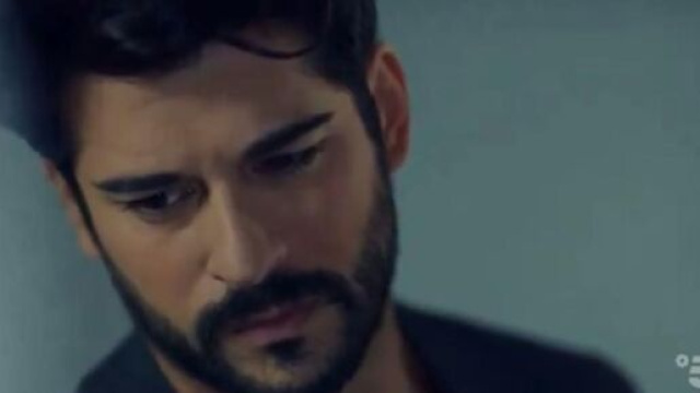 In foto Kemal di Endless Love (screenshot &copy; Canale 5).
