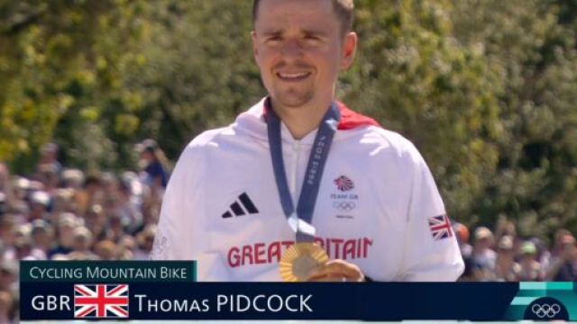 Tom Pidcock alle Olimpiadi di Parigi 2024 - Screenshot &copy; Eurosport