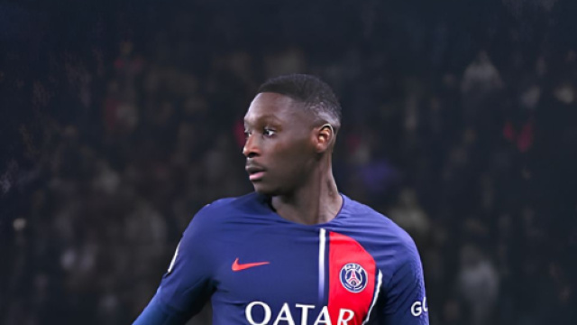 Kolo Muani con la maglia del PSG &copy; Instagram