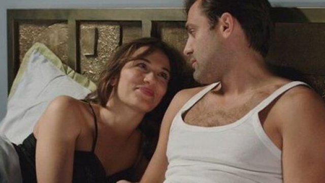 In foto Enrico e Marta de Il Paradiso delle signore, screenshot &copy; Rai 1