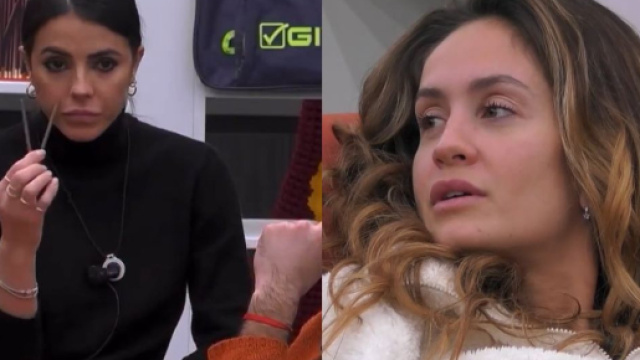 Shaila Gatta e Helena Prestes - screenshot &copy; Mediaset.