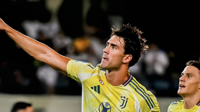 Dusan Vlahovic con la maglia della Juventus &copy; profilo Instagram vlahovicdusan