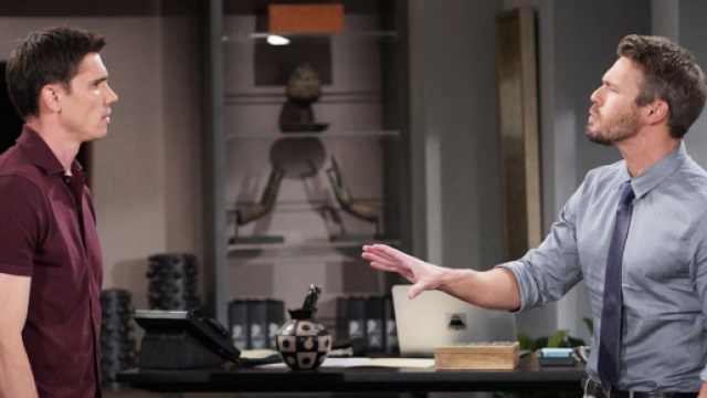 Finn e Liam in una scena di Beautiful &copy; Canale 5.