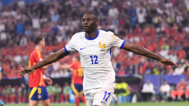 Kolo Muani con la maglia della Francia &copy; Profilo Instagram Kolo Muani