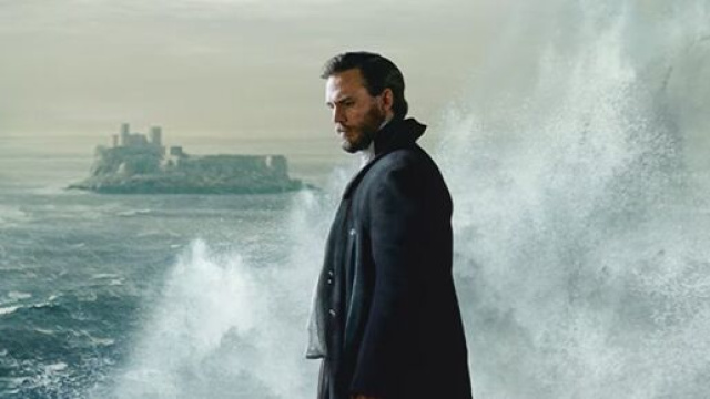 Il protagonista Edmond Dant&egrave;s nella copertina della serie RAI &copy; Raiplay