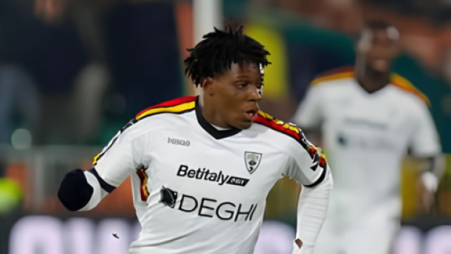 Patrick Dorgu con la maglia del Lecce &copy; profilo Instagram patrick_dorgu