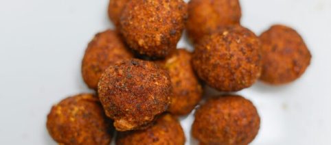 Polpette di carciofi con cuore filante: un piatto facile e delizioso