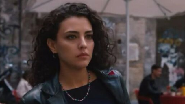 In foto Fiore in Mina Settembre (screenshot &copy; Rai).