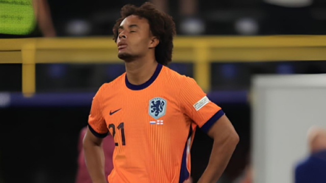 Joshua Zirkzee con la maglia dell'Olanda &copy; profilo Instagram Zirkzee