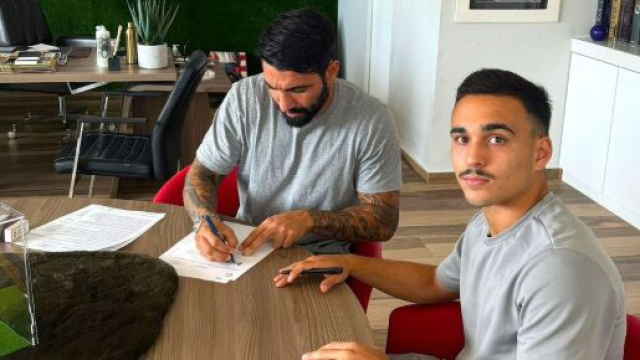 Raffaele Vrenna e Vinicius Di Stefano del Crotone - &copy; Facebook / FcCrotone