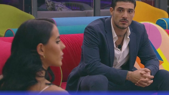 In foto Lorenzo e Shaila screenshoot &copy; Mediaset Infinity