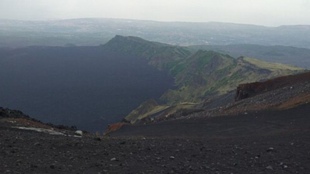 Valle del Bove &copy; Wiki Commons.