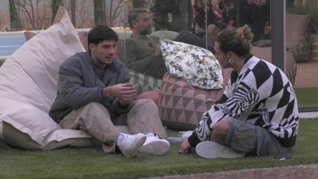 Giglio e Lorenzo Spolverato (&copy; Grande Fratello/Mediaset).