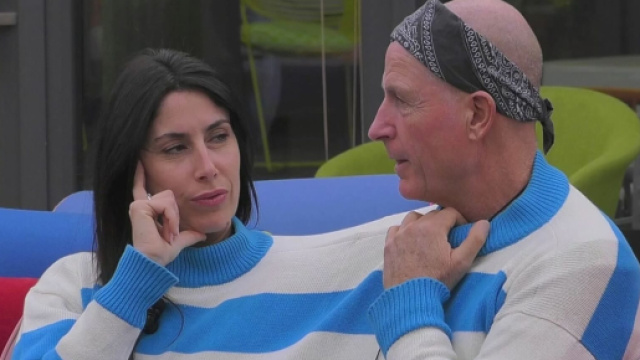 In foto Amanda e Bernardo, screenshot &copy; Mediaset