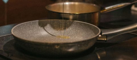 Frittelle al kirsch, un dolce adatto alle festività di carnevale