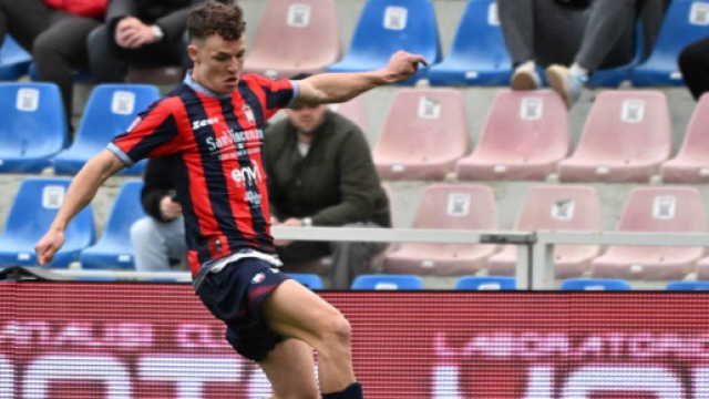 Enrico Oviszach, attaccante del Crotone - &copy; Facebook / FcCrotone