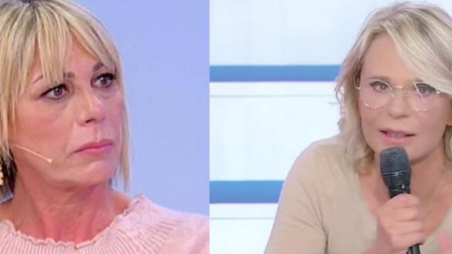 Aurora Tropea e Maria De Filippi - screenshot &copy; Canale 5