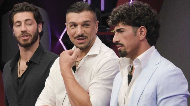 In foto Omer, Matteo e Giulio, concorrenti del Grande Fratello &copy; Mediaset