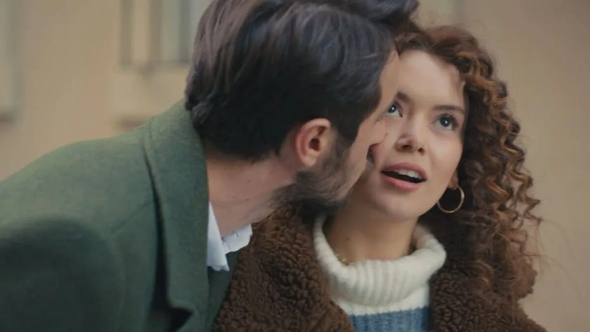 La forza di una donna, trame turche: Emre si interessa a Sirin, Ceyda è contraria