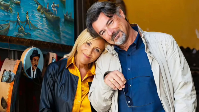 Silvia Graziani (Luisa Amatucci) e Michele Saviani (Alberto Rossi) &copy; Un Posto al Sole Rai.png