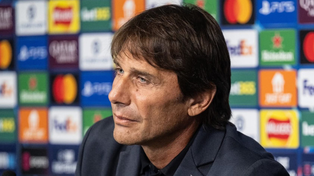 Antonio Conte, allenatore del Napoli. Foto &copy; Napoli