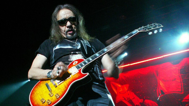 Ace Frehley dei Kiss ( (&copy; Wikimedia Commons).