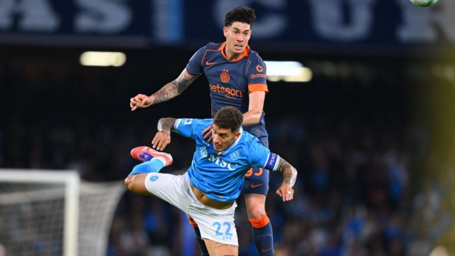 Giovanni Di Lorenzo, terzino del Napoli. Foto &copy; Official SSC Napoli