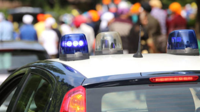 Una pattuglia dei carabinieri (foto &copy; pexels)