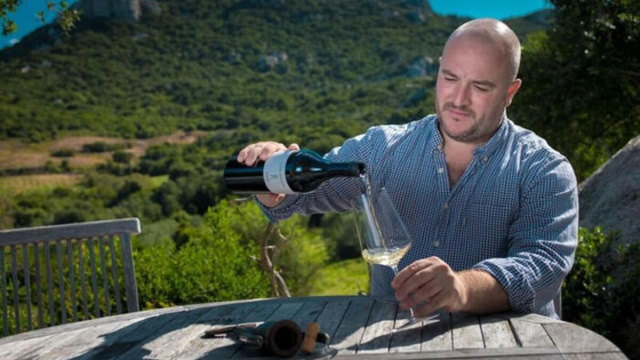 Emanuele Ragnedda &copy; Social network.