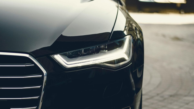 Tragedia in provincia di Udine, ragazza investita mentre va a scuola (foto &copy; pexels)