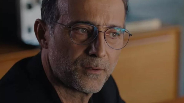 Oltan in una scena di Tradimento &copy; Mediaset.