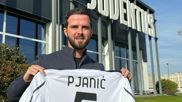 Miralem Pjanic, centrocampista svincolato. Foto &copy; Juventus